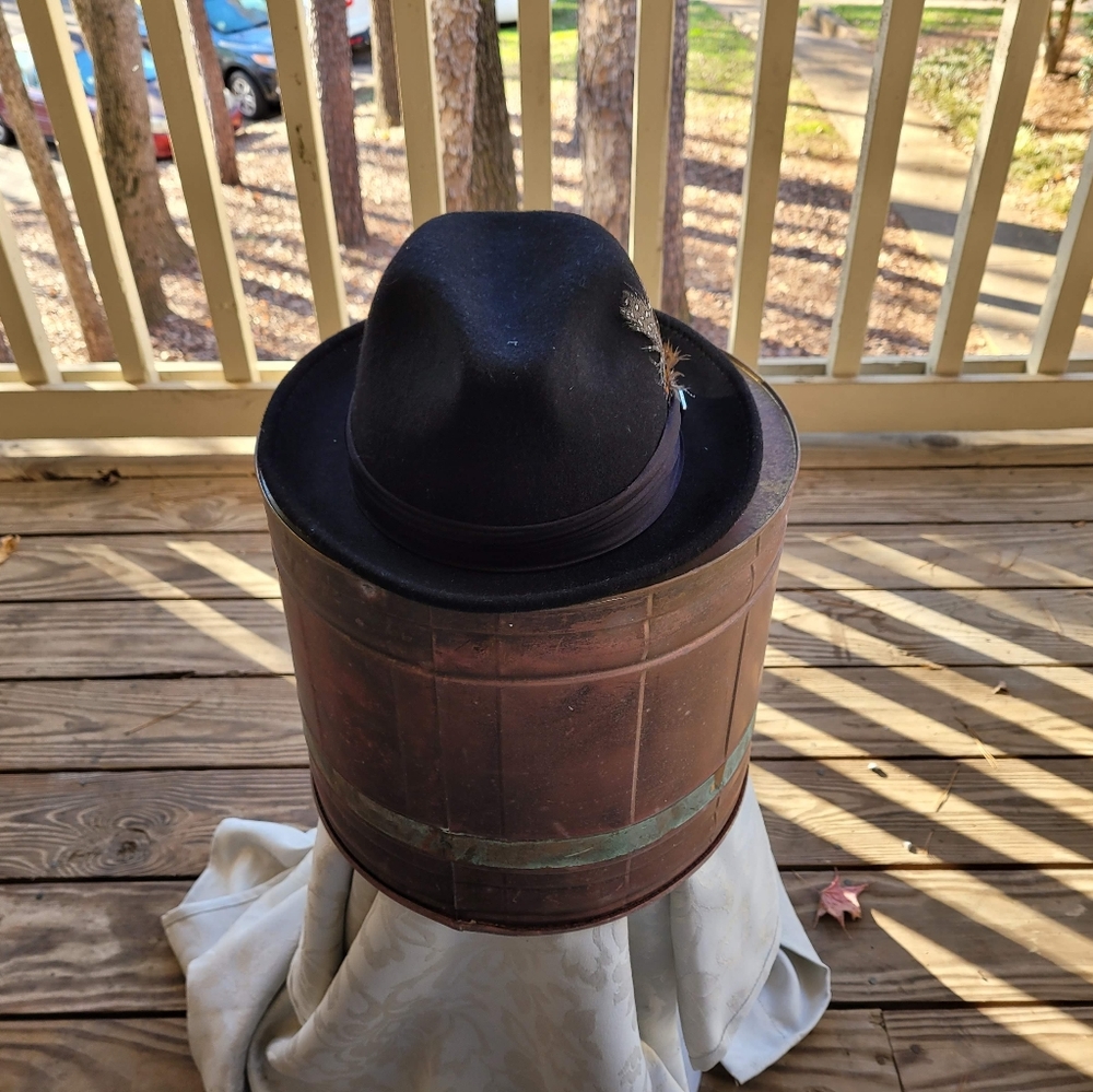 Great Hat Collection - Picture 7 of 12